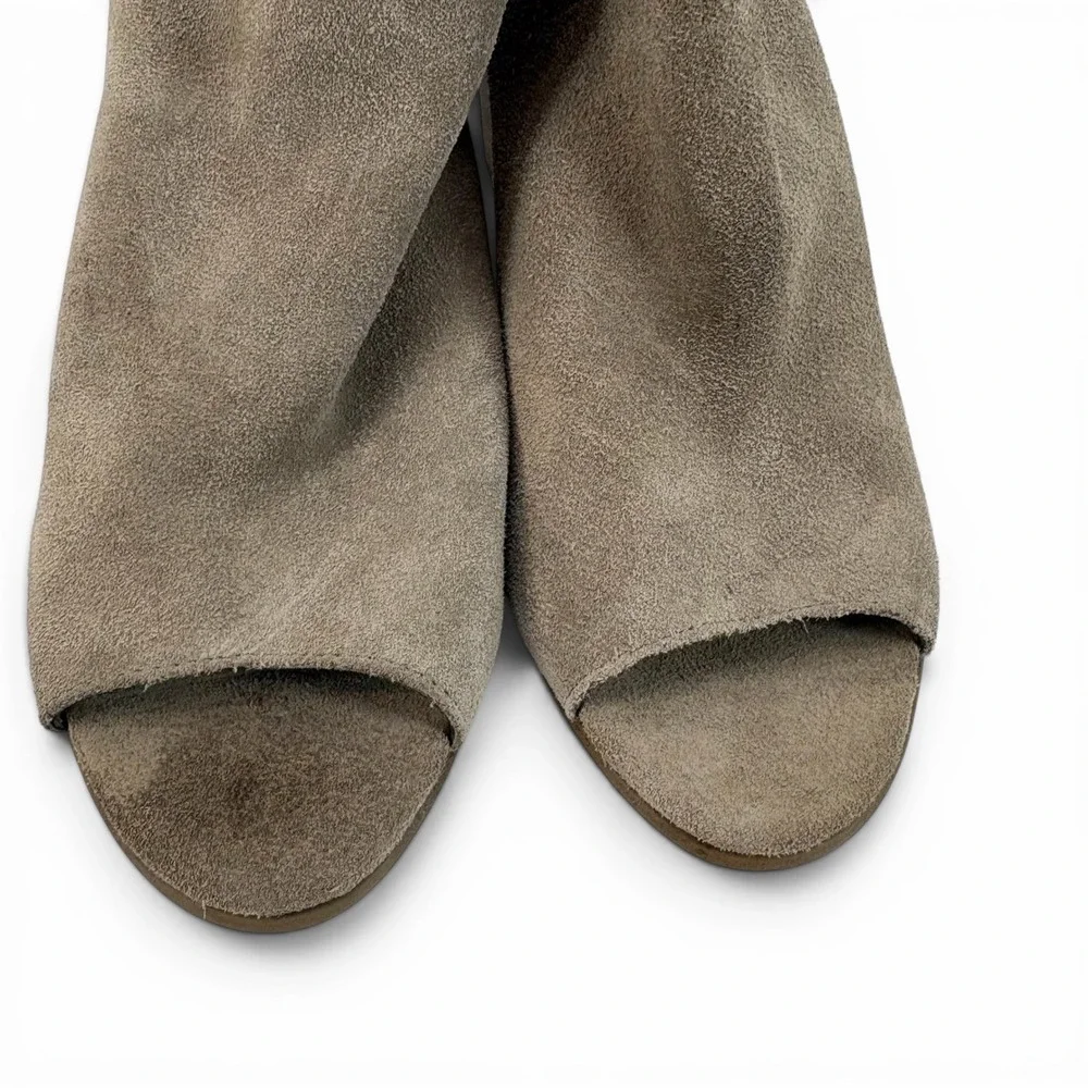 Steve‎ Madden Nellie Taupe Suede Peep Toe Cutout Block Heel Booties Women's 6